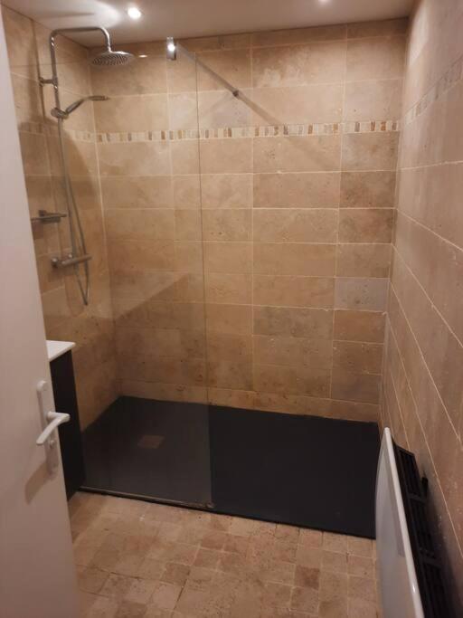 Appartement Tout Confort , Centre 卢登维耶尔 外观 照片